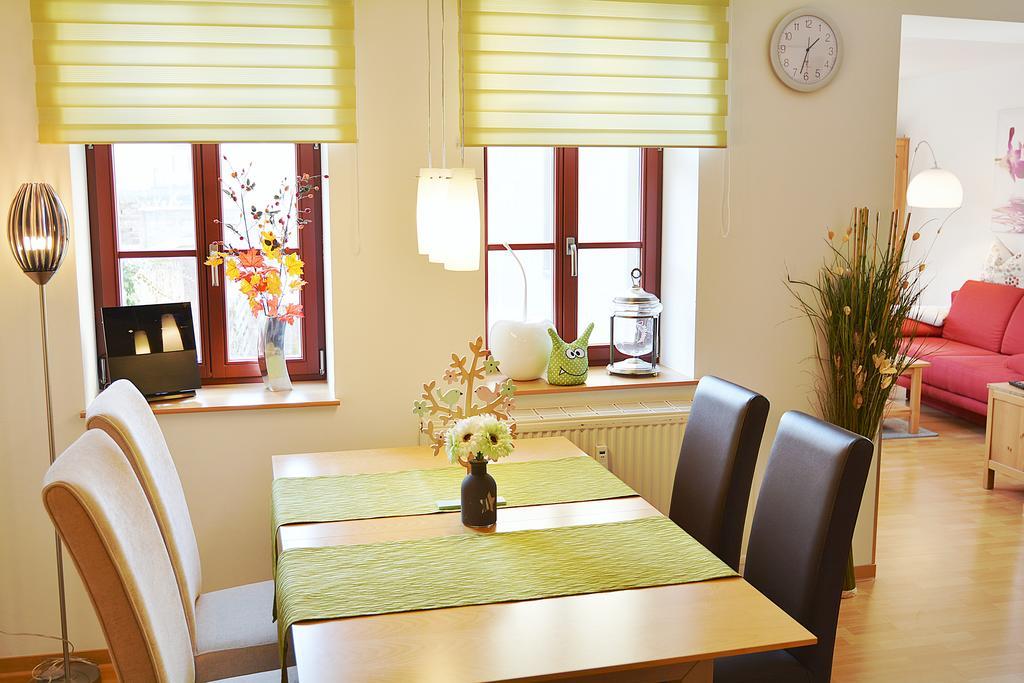 Ferienwohnung Domschatz ناومبورغ المظهر الخارجي الصورة